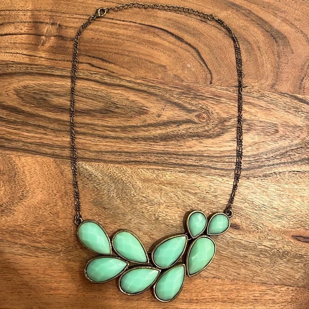 Mint Green Faceted Stone Statement Necklace